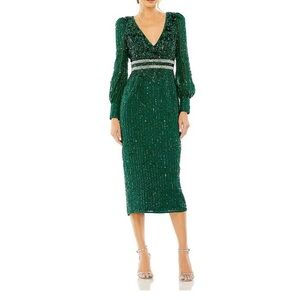 NWT Mac Duggal Emerald Green Beaded Gown Size 14 Retails for $498